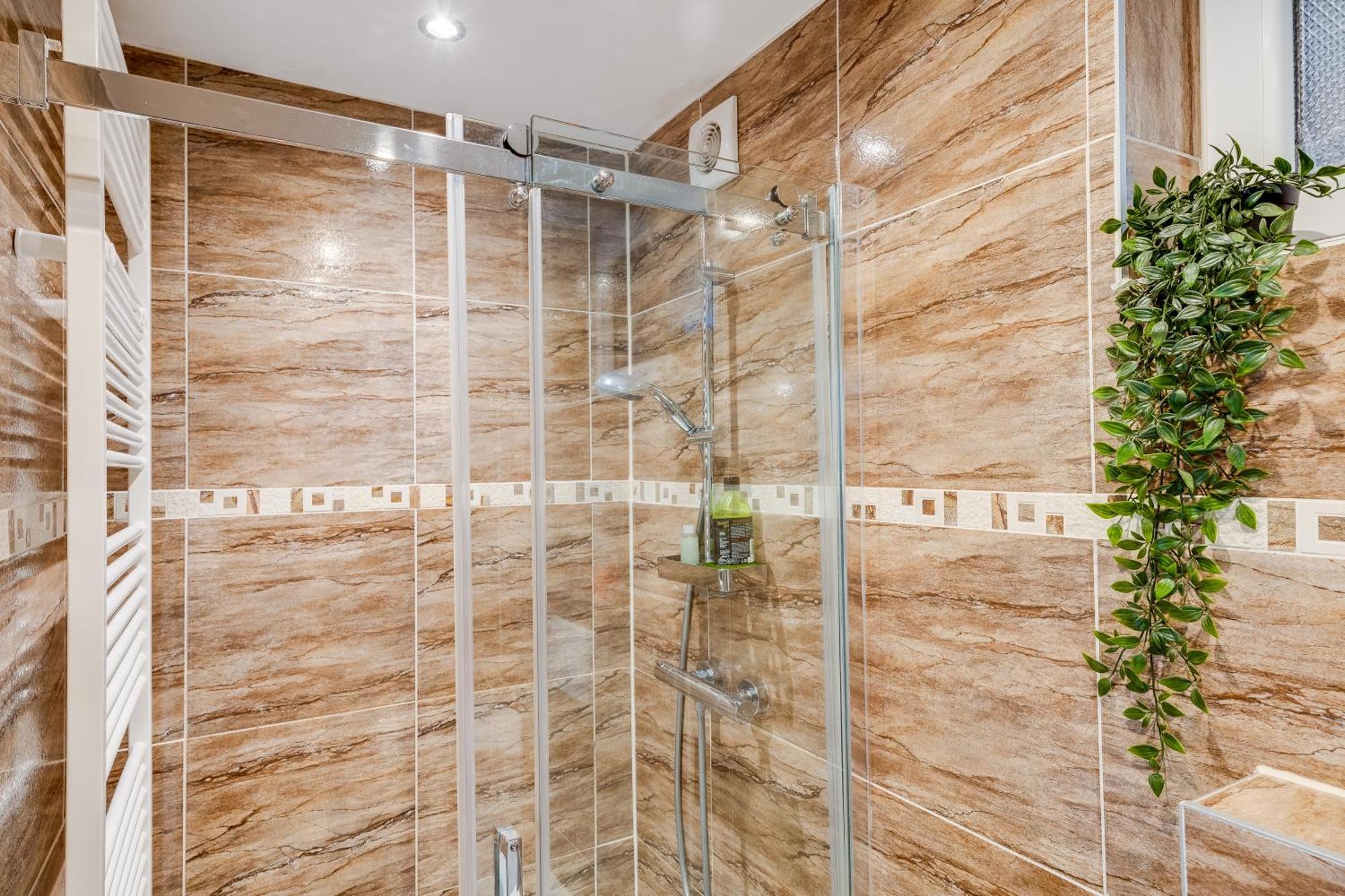 Luxe Wellness Apartment Apeldoorn With Jacuzzi And Sauna エクステリア 写真