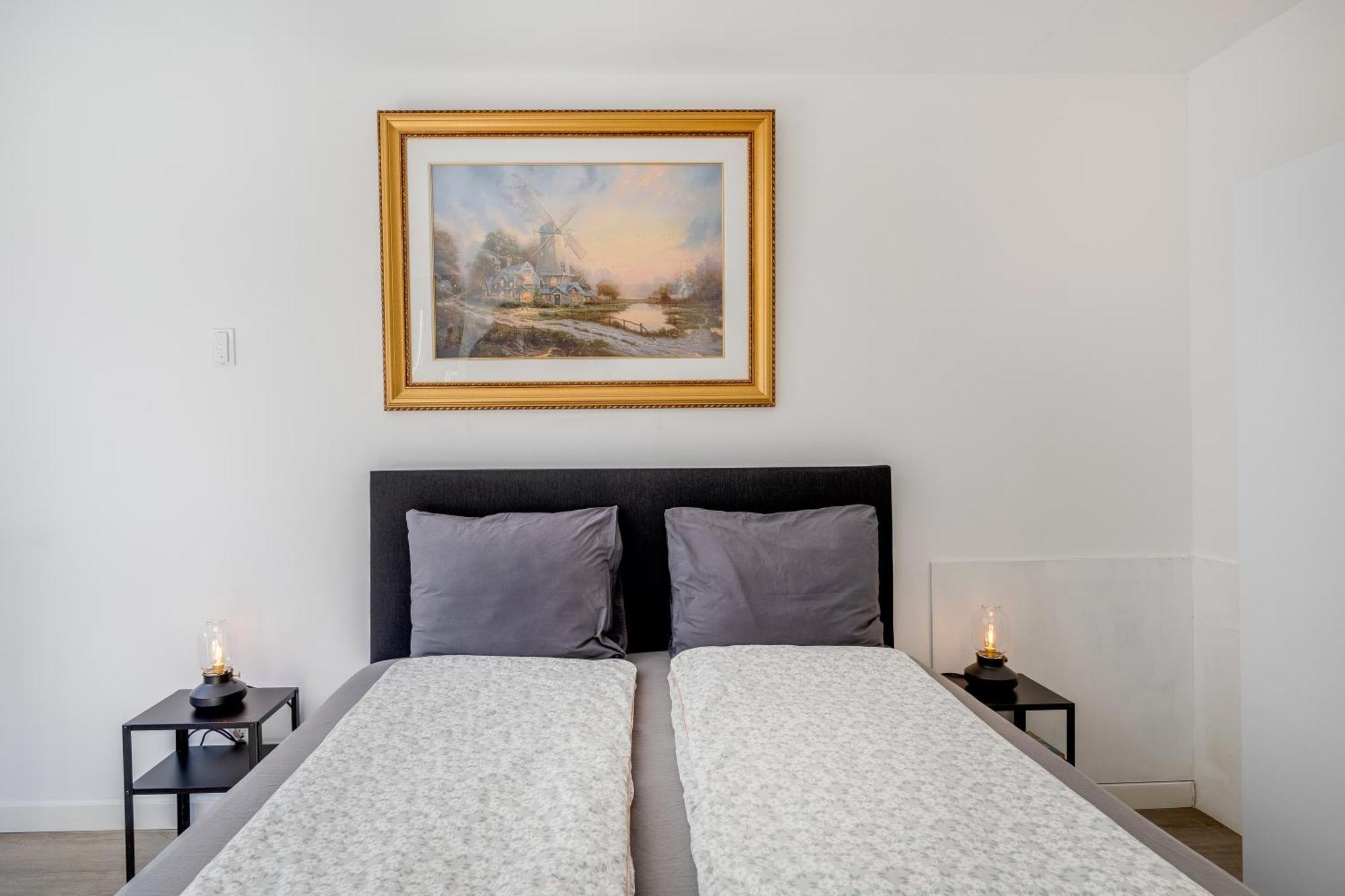 Luxe Wellness Apartment Apeldoorn With Jacuzzi And Sauna エクステリア 写真