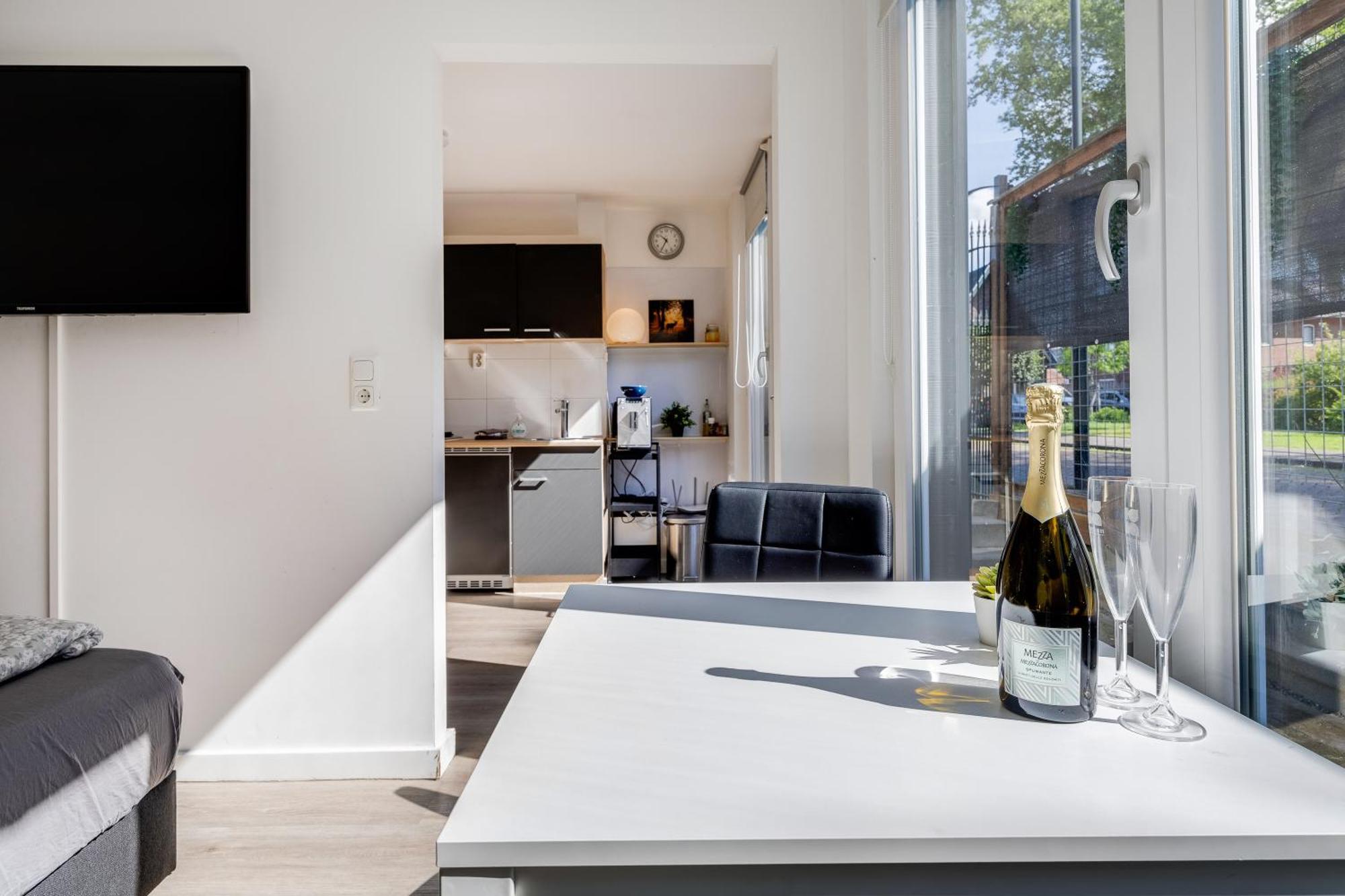 Luxe Wellness Apartment Apeldoorn With Jacuzzi And Sauna エクステリア 写真