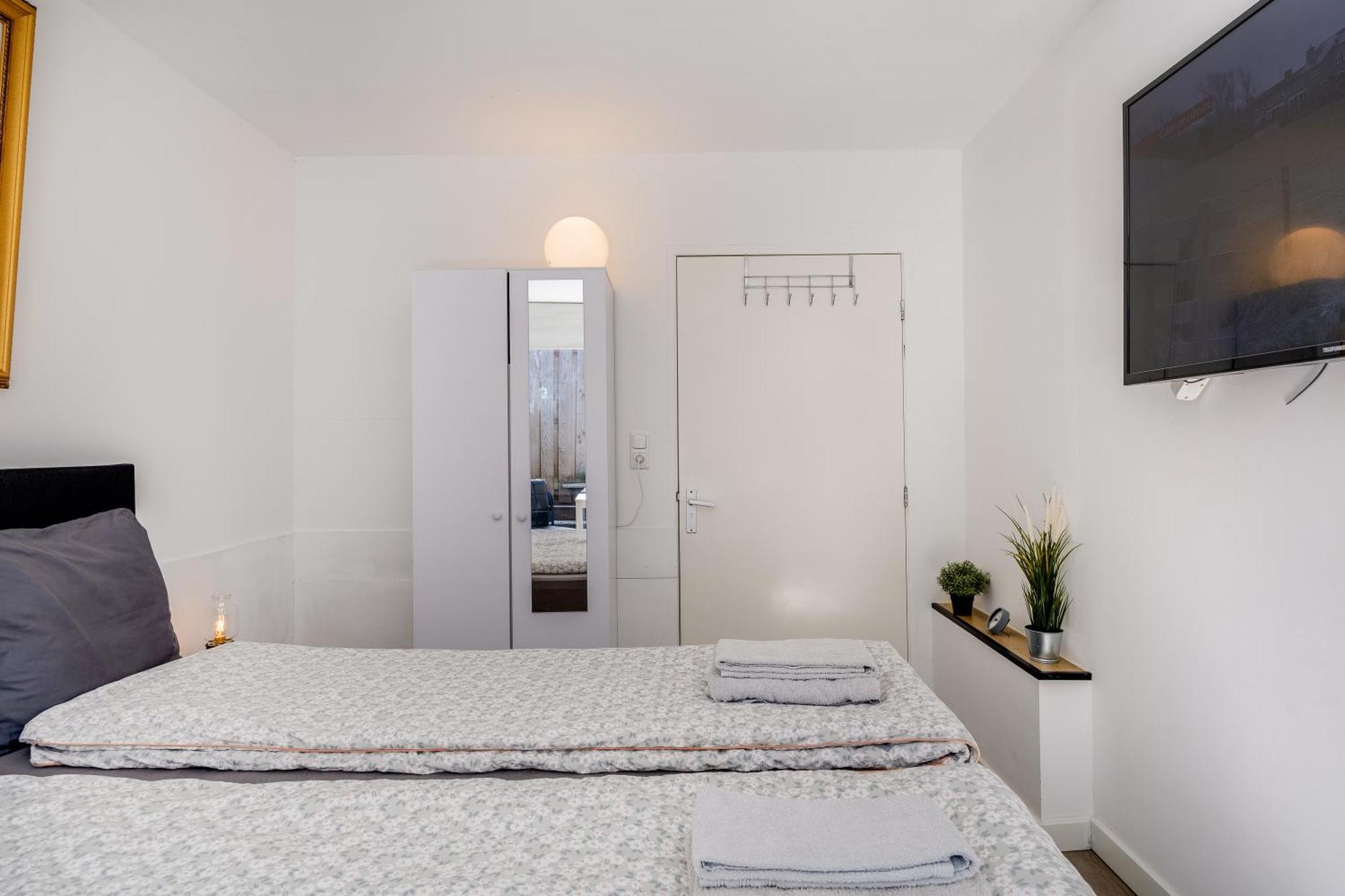 Luxe Wellness Apartment Apeldoorn With Jacuzzi And Sauna エクステリア 写真